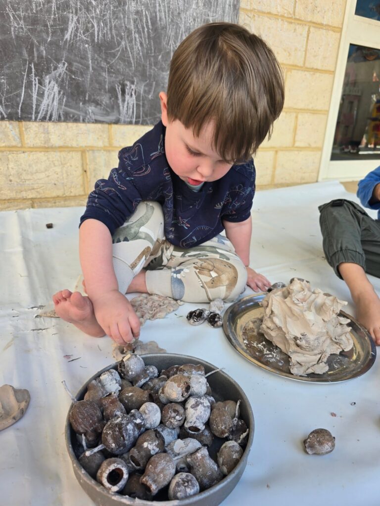 Clay and Painting00017